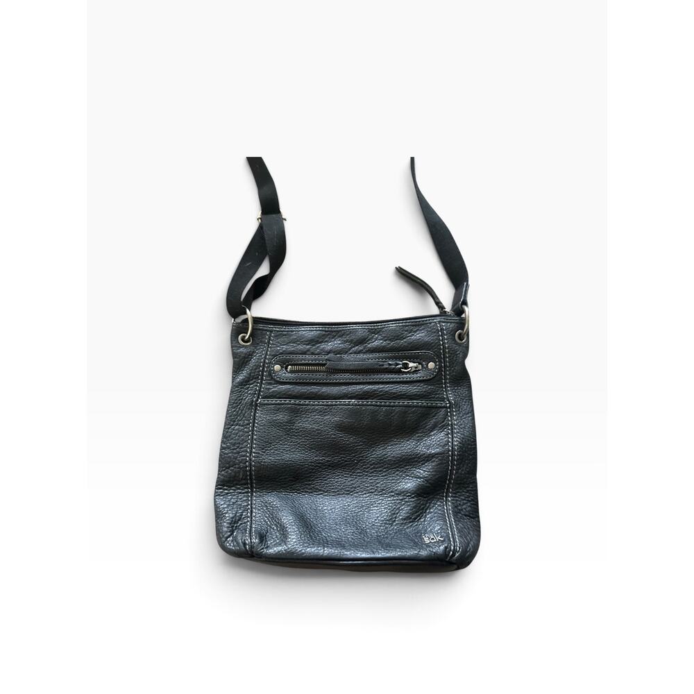 The Sak Black Pebbled Leather Crossbody Bag Adjustable Strap Zip Pockets
